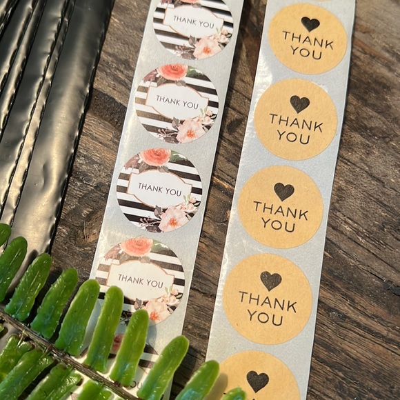 3/$20📦 20 - 6x9” Sm poly mailers in black with FREE stickers - Picture 2 of 6